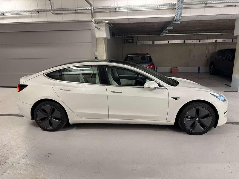 Gebraucht Tesla Model 3 350 kW (476 PS) 2020 Weiß Limousine