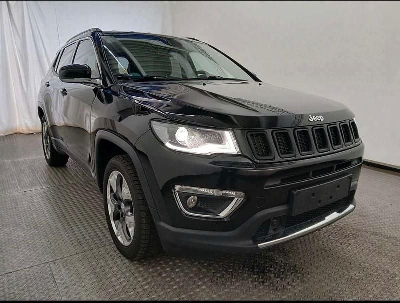 Gebraucht Jeep Compass Limited 170 PS (125 kW) 2019 Schwarz SUV