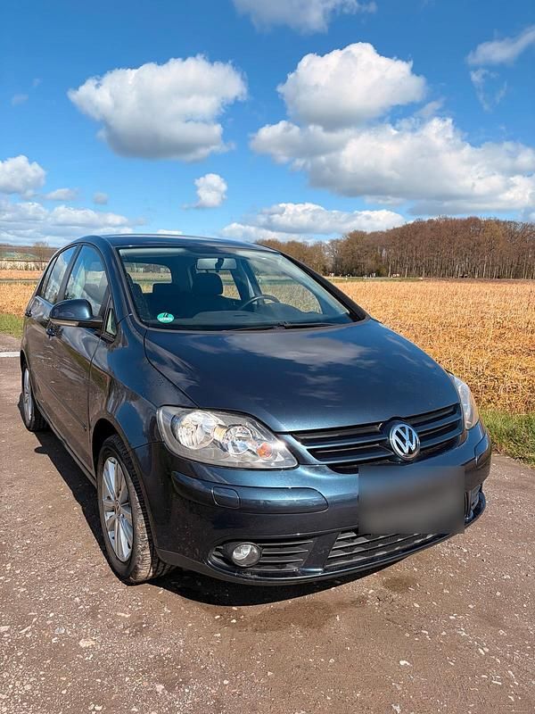 Gebraucht VW Golf V 102 PS (75 kW) 2007 Blau Kleinwagen