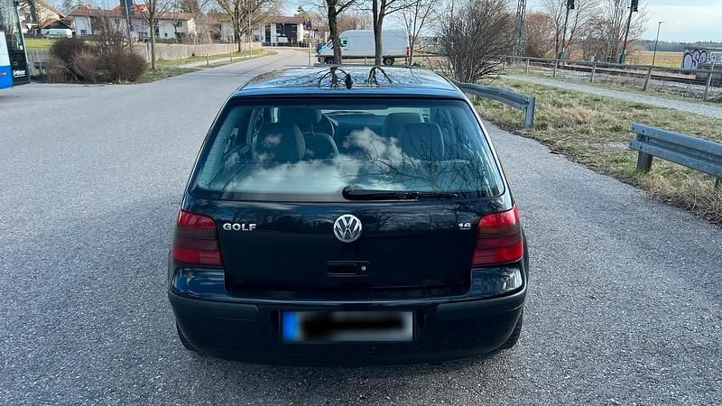 Gebraucht VW Golf IV 105 PS (77 kW) 2002 Schwarz Limousine