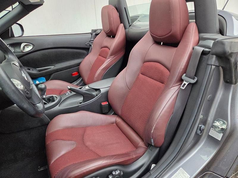 Gebraucht Nissan 370Z 328 PS (241 kW) 2020 Grau Cabrio