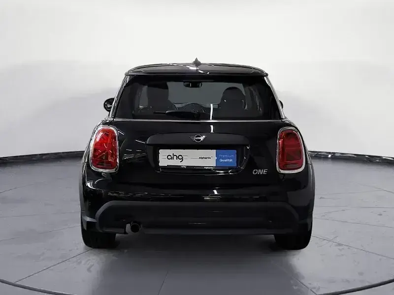 Gebraucht Mini ONE 102 PS (75 kW) 2022 Schwarz Kleinwagen