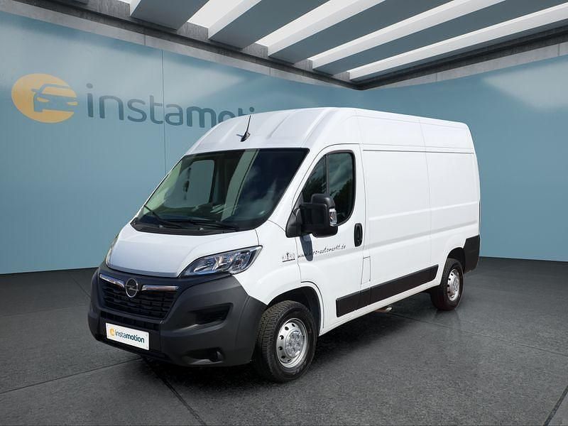 Weiß Gebraucht 2024 Opel Movano Van | 27.999 € (Guter Preis) - Bild 1/4