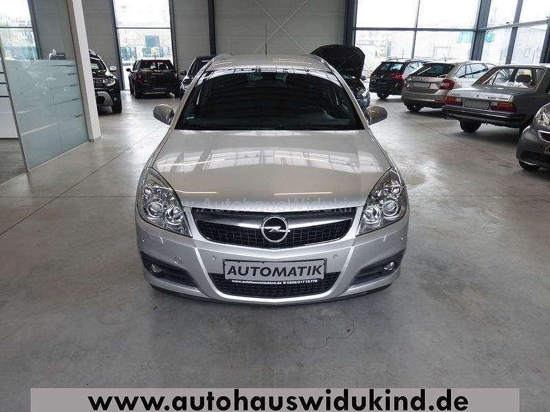 Gebraucht Opel Vectra 155 PS (114 kW) 2006 Silber Kombi