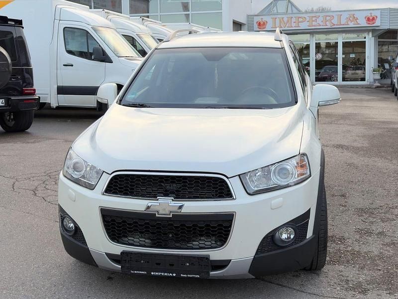 Gebraucht Chevrolet Captiva LTZ 184 PS (135 kW) 2012 Weiß SUV