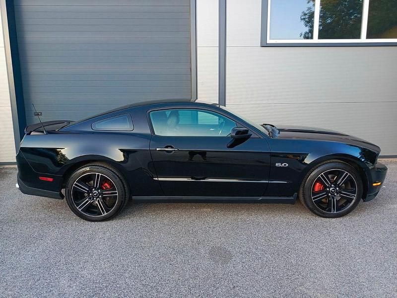 Gebraucht Ford Mustang 417 PS (306 kW) 2012 Schwarz