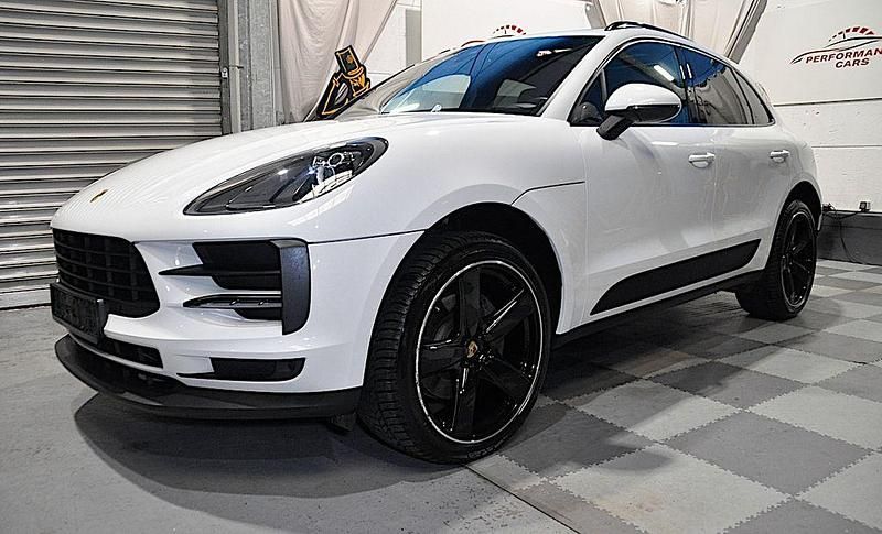 Weiß Gebraucht 2019 Porsche Macan SUV | 41.999 € (Fairer Preis) - Bild 1/4