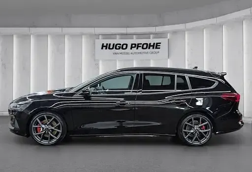 Używany Ford Focus ST 280 KM (205 kW) 2025 Czarny Kombi
