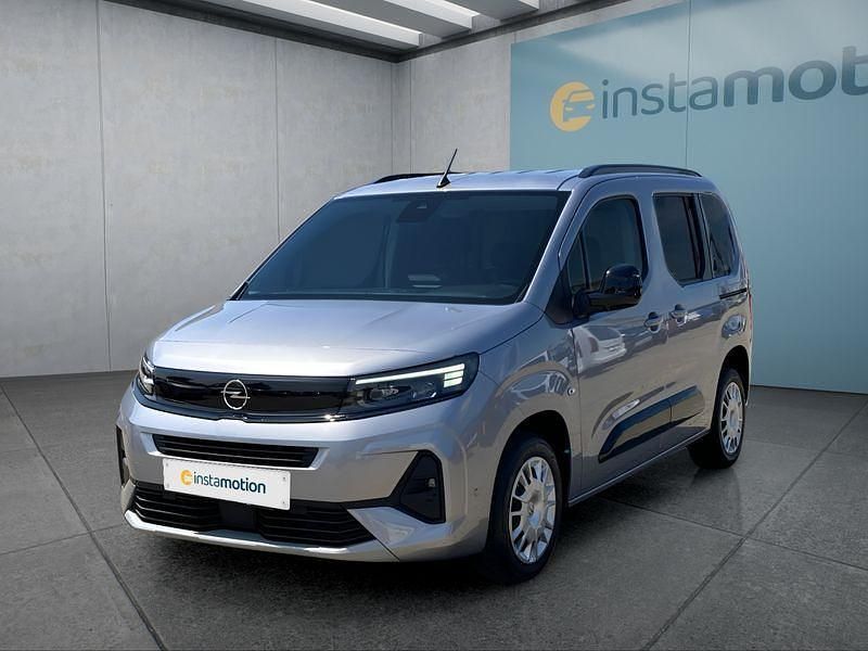 Grau Gebraucht 2024 Opel Combo Van / Kleinbus | 30.249 € - Bild 1/4