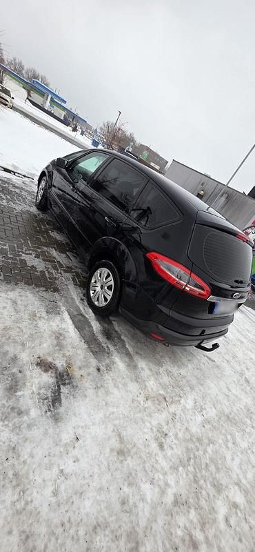 Gebraucht Ford S-MAX S 140 PS (102 kW) 2012 Schwarz Van / Kleinbus