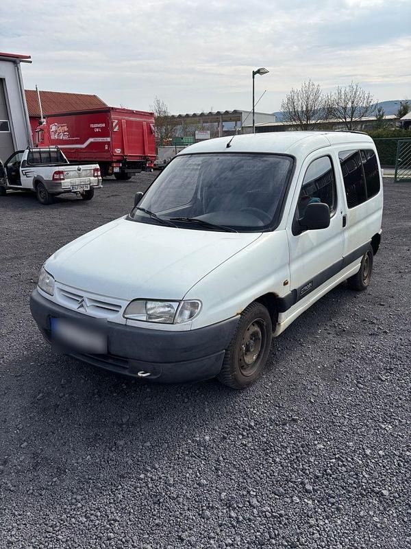 Gebraucht Citroën Berlingo 69 PS (50 kW) 1998 Weiß Van / Kleinbus