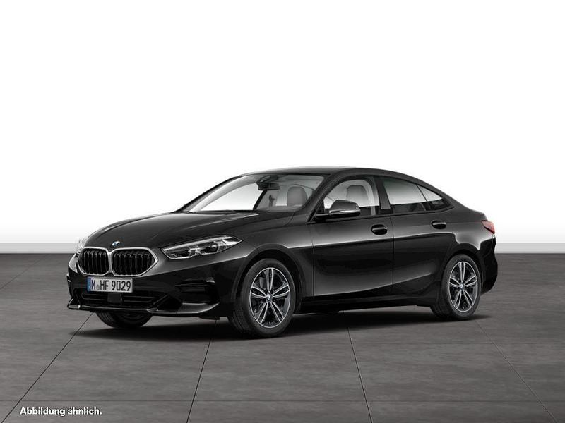 Black sapphire metallic Gebraucht 2024 BMW 218 Comfort Edition Coupé | 33.434 € (Fairer Preis) - Bild 1/4