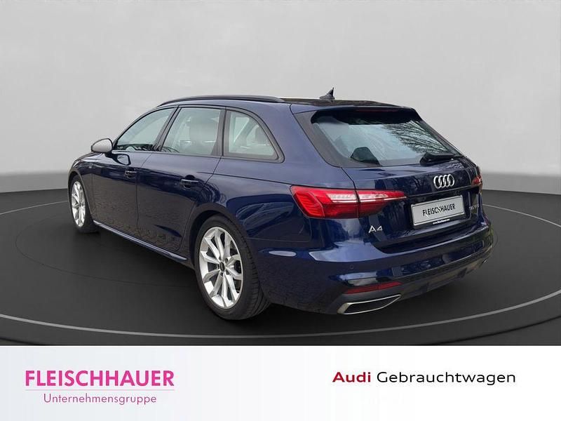 Gebraucht Audi A4 S-Line 150 PS (110 kW) 2022 Navarrablau metallic Kombi