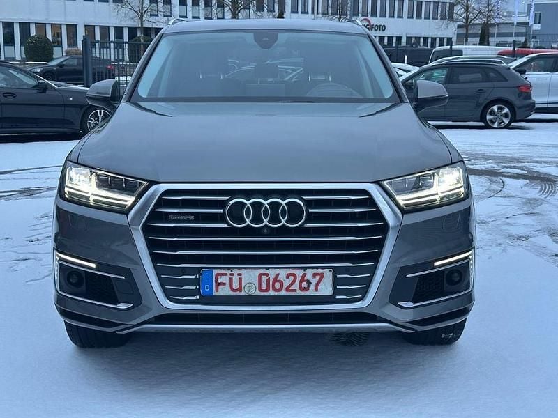 Gebraucht Audi Q7 Sport 258 PS (189 kW) 2017 Grau SUV