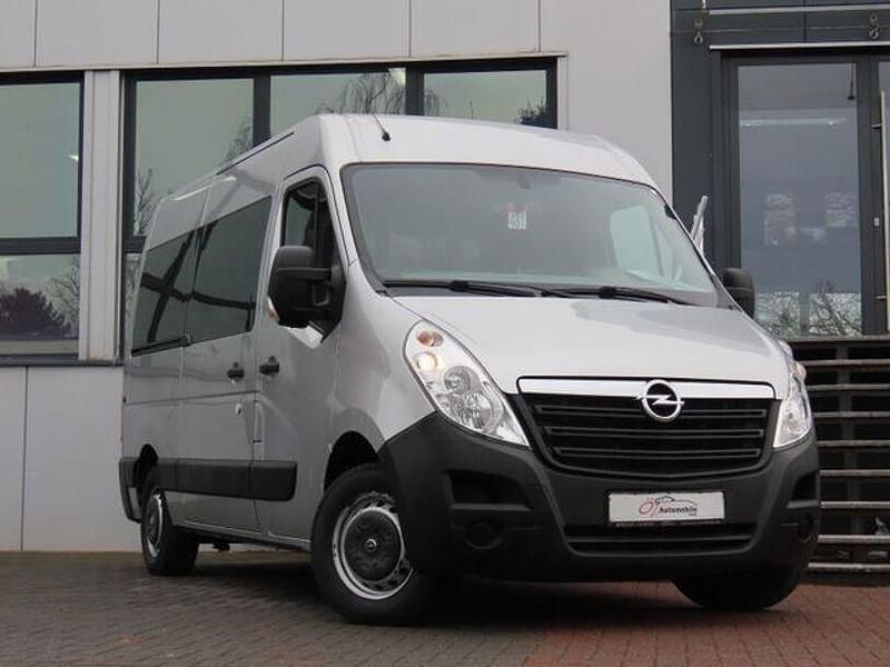 Silber Gebraucht 2017 Opel Movano Van | 21.900 € - Bild 1/4