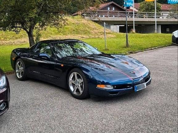 Blau Gebraucht 2002 Chevrolet Corvette C5 LS Coupé | 29.500 € - Bild 1/4