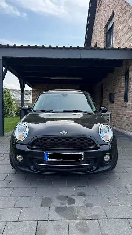 Usata Mini Cooper 122 CV (89 kW) 2011 Nero Utilitaria