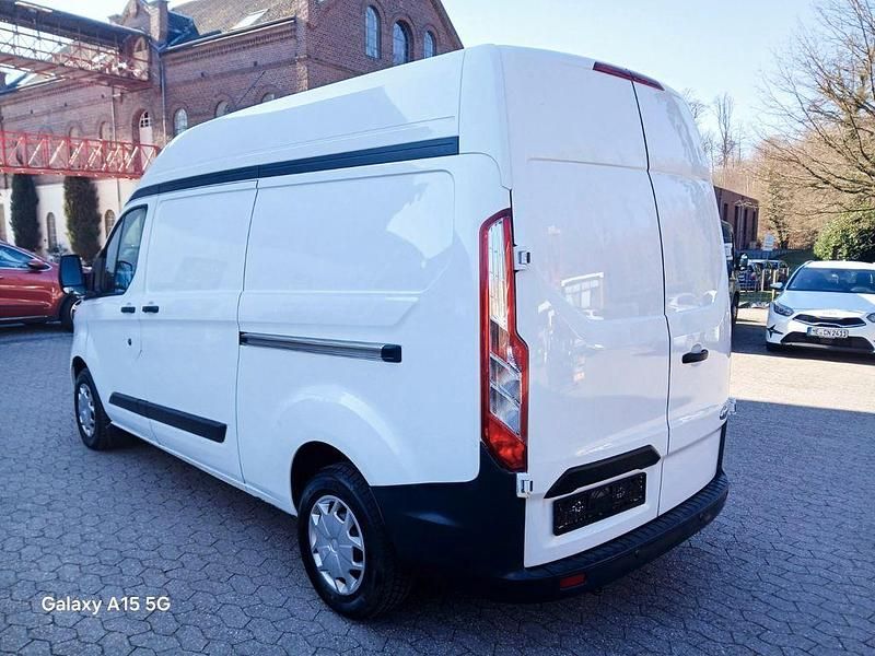 Second-hand Ford Transit Custom 105 CP (77 kW) 2017 Alb Monovolum