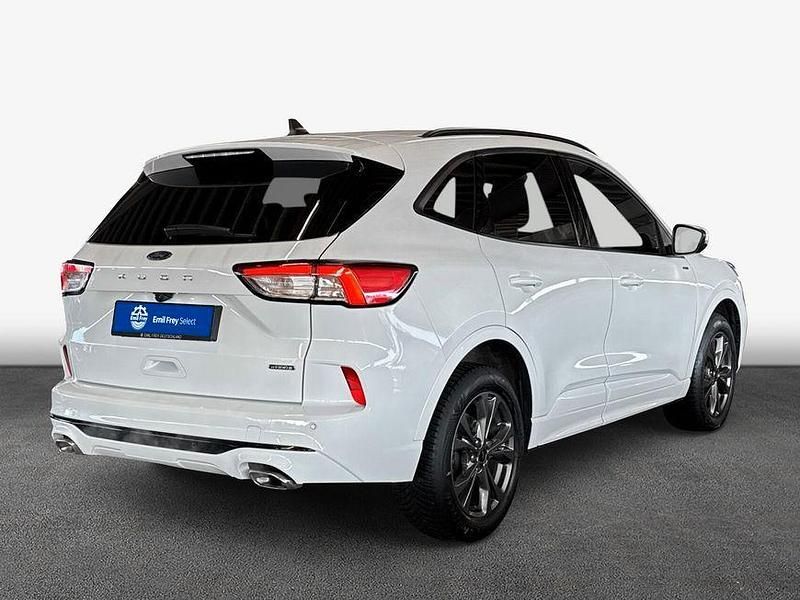 Gebraucht Ford Kuga ST-Line 224 PS (164 kW) 2022 Frozen white SUV