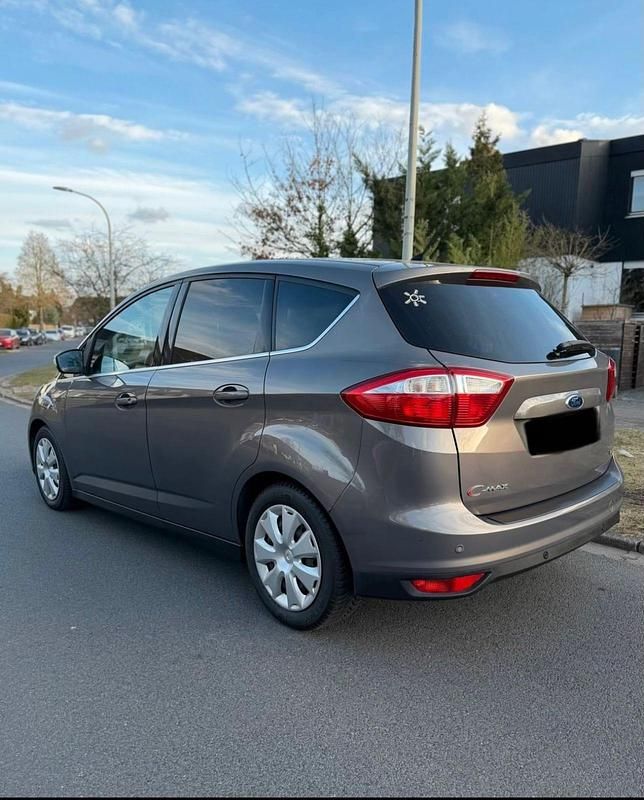 Gebraucht Ford Focus 155 PS (114 kW) 2013 Grau Kombi