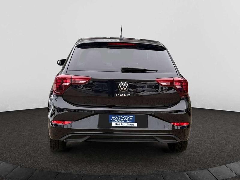 Gebraucht VW Polo Life 95 PS (69 kW) 2022 Schwarz Kleinwagen