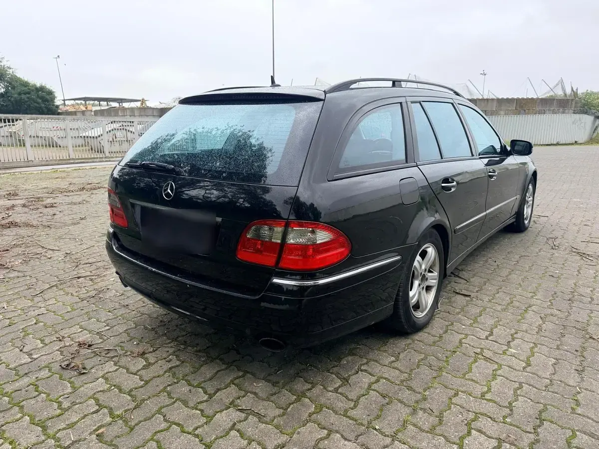 Gebraucht Mercedes E320 224 PS (164 kW) 2008 Schwarz Kombi