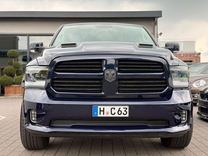 Gebraucht Dodge Ram 401 PS (294 kW) 2014 Blau Pickup