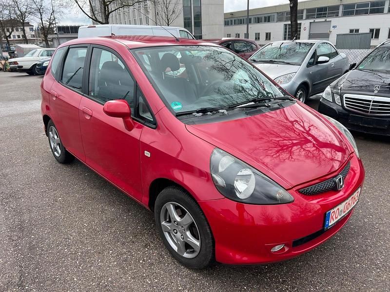 Gebraucht Honda Jazz 57 PS (41 kW) 2008 Rot Kleinwagen