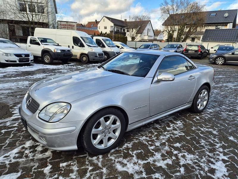 Gebraucht Mercedes SLK200 163 PS (119 kW) 2000 Silber Cabrio