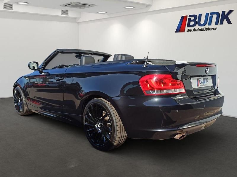 Gebraucht BMW 118 Efficient Dynamics 143 PS (105 kW) 2012 Schwarz metallic Kleinwagen