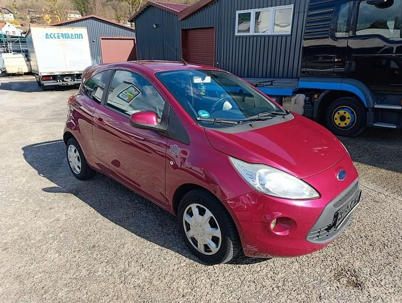Gebraucht Ford Ka Titanium 69 PS (50 kW) 2009 Rot Kleinwagen