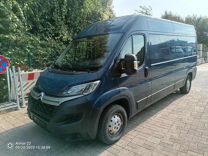 Blau Gebraucht 2020 Citroën Jumper Van / Kleinbus | 15.500 € (Superpreis) - Bild 1/4