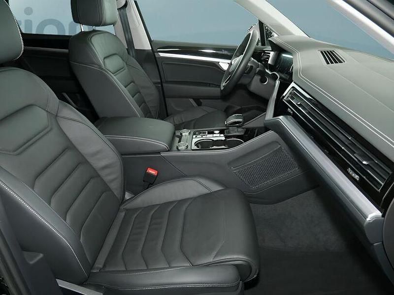 Gebraucht VW Touareg 286 PS (210 kW) 2025 Schwarz SUV