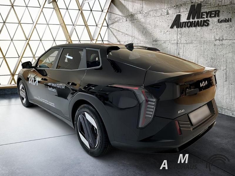 Neu Kia EV4 Earth 150 kW (204 PS) 2025 Schwarz Limousine