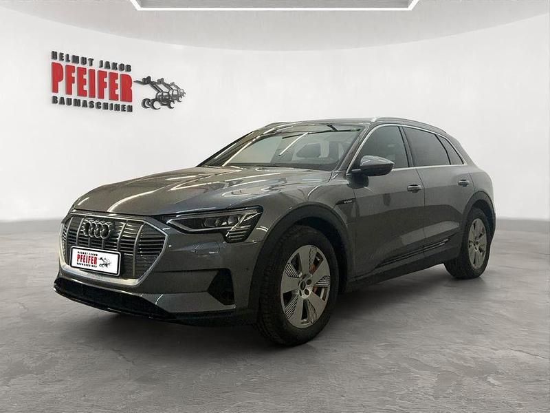 Gebraucht Audi e-tron S-Line 230 kW (313 PS) 2021 Grau SUV