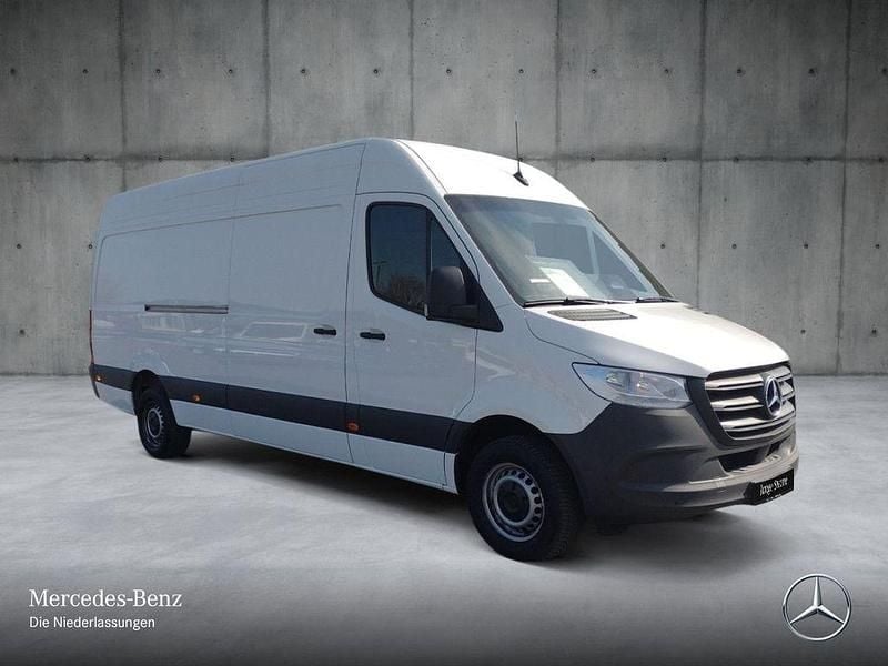 Używany Mercedes Sprinter 170 KM (125 kW) 2025 Biały Van