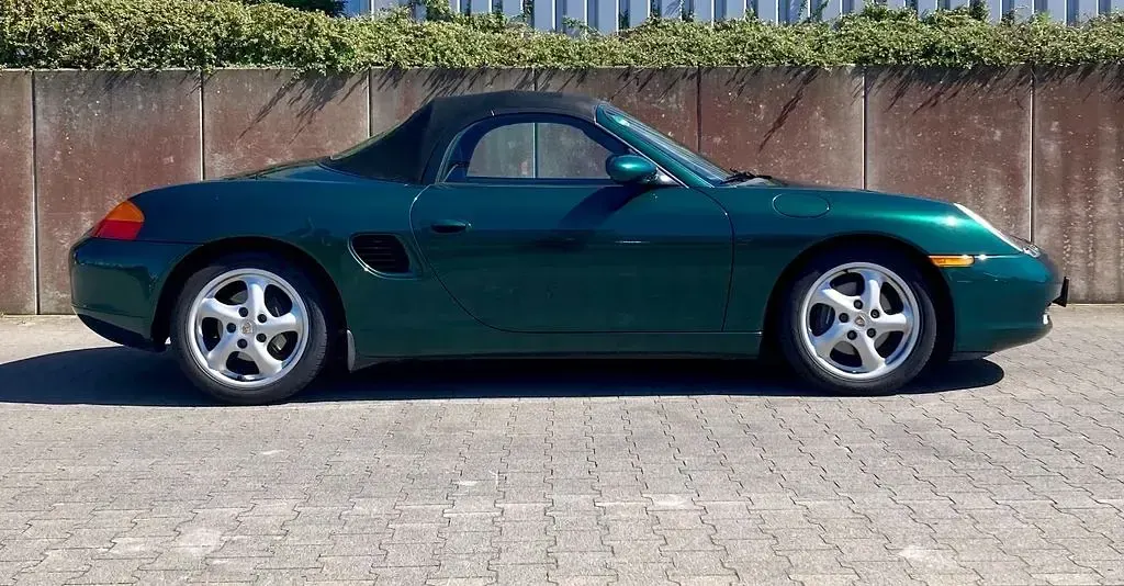 Gebraucht Porsche Boxster 220 PS (161 kW) 2000 Grün Cabrio