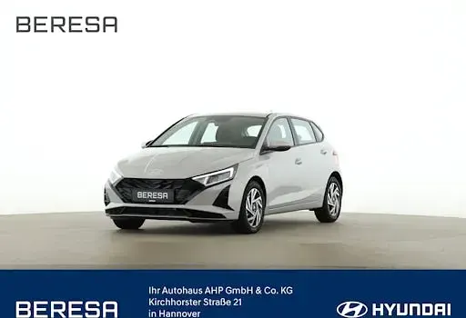 Neu Hyundai i20 Trend 90 PS (66 kW) 2026 Grau Kleinwagen