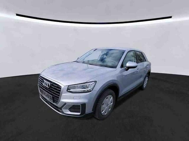 Gebraucht Audi Q2 Design 116 PS (85 kW) 2019 Silber SUV