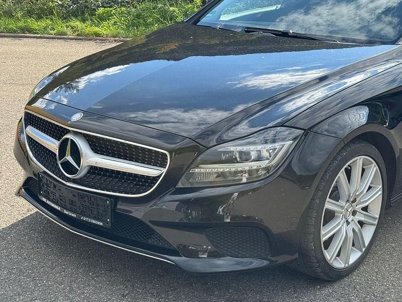Gebraucht Mercedes CLS250 Shooting Brake 204 PS (150 kW) 2015 Schwarz Kombi