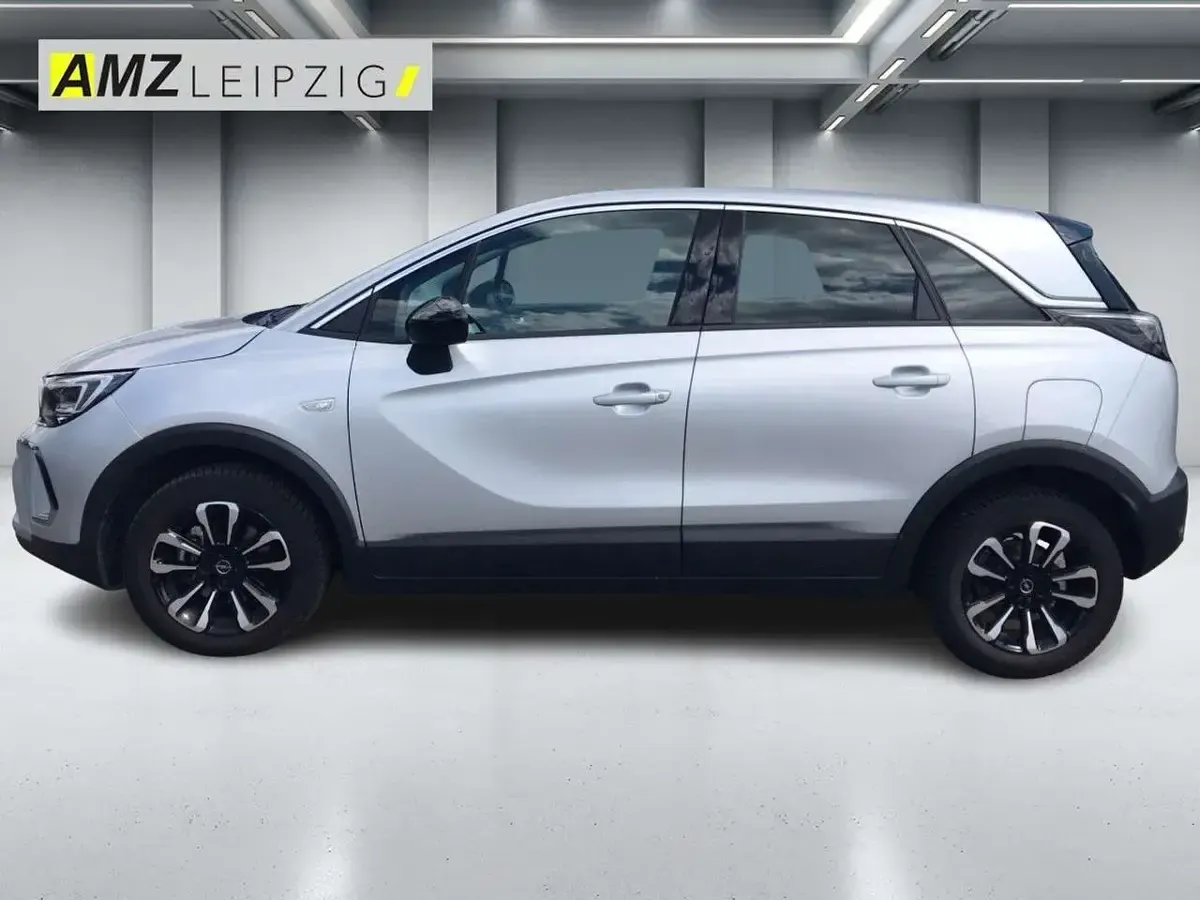 Gebraucht Opel Crossland Enjoy 131 PS (96 kW) 2024 Grau SUV