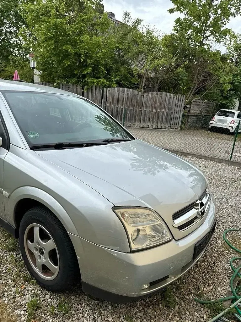 Gebraucht Opel Vectra 155 PS (114 kW) 2004 Silber Limousine