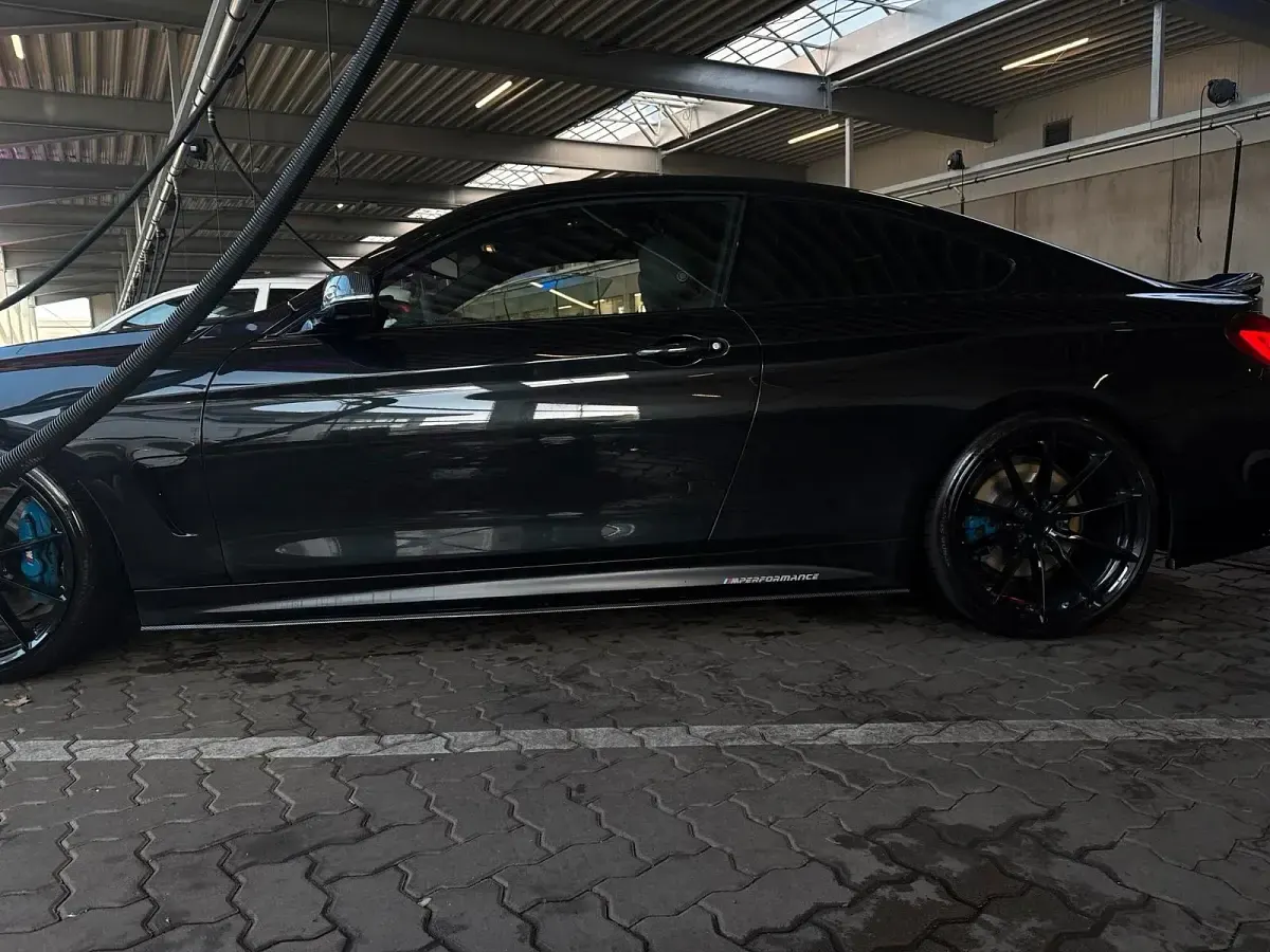 Käytetty BMW 440 M Performance 326 HP (239 kW) 2018 Musta Coupe - kaksiovinen