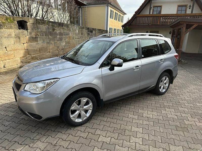 Silber Gebraucht 2015 Subaru Forester Exclusive+ SUV | 15.300 € (Etwas zu teuer) - Bild 1/4