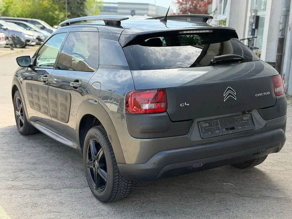Second-hand Citroën C4 Shine 99 CP (72 kW) 2016 Berlinǎ