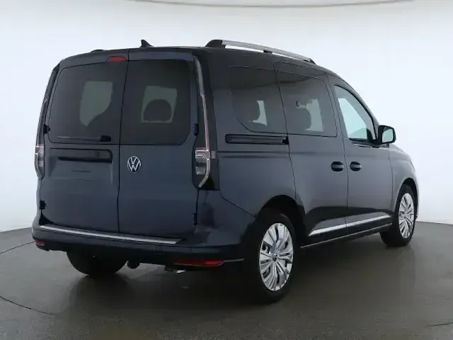 Gebraucht VW Caddy Style 122 PS (89 kW) 2025 Starlight blue (blau) Van / Kleinbus