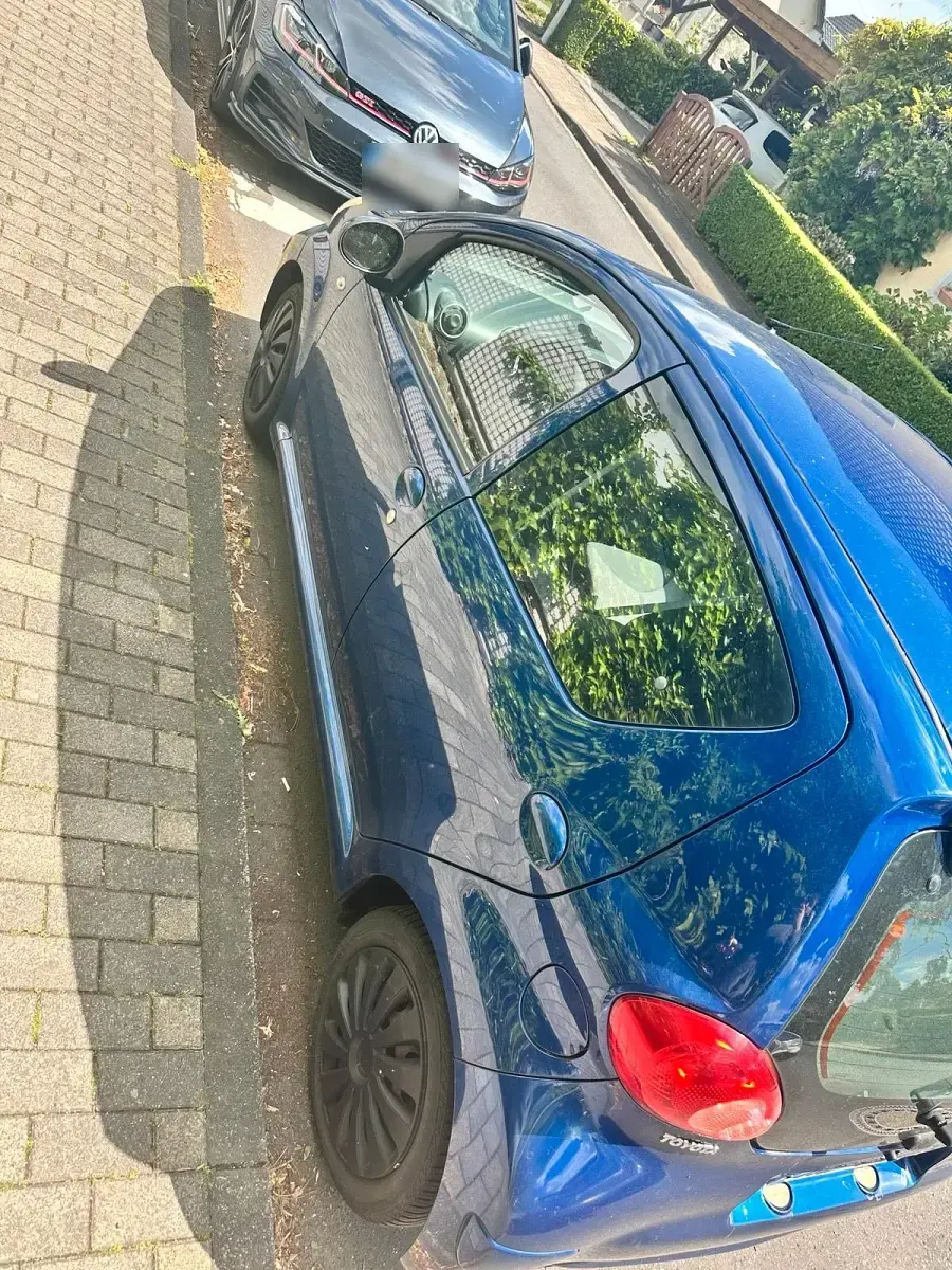 Gebraucht Toyota Aygo 70 PS (51 kW) 2008 Blau Kleinwagen
