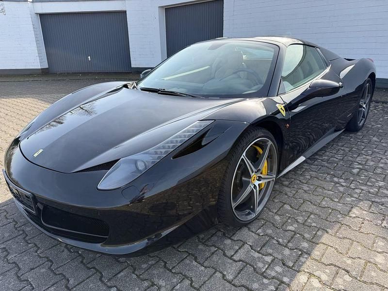 Gebraucht Ferrari 458 570 PS (419 kW) 2012 Schwarz Cabrio