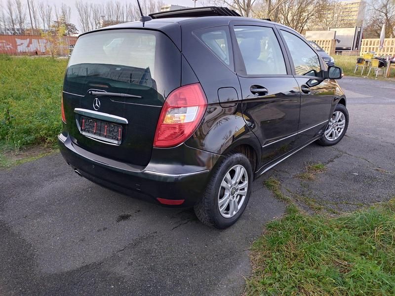 Gebraucht Mercedes A170 116 PS (85 kW) 2008 Schwarz Limousine