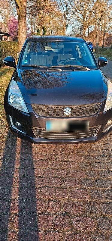Gebraucht Suzuki Swift Comfort 94 PS (69 kW) 2015 Schwarz Kleinwagen